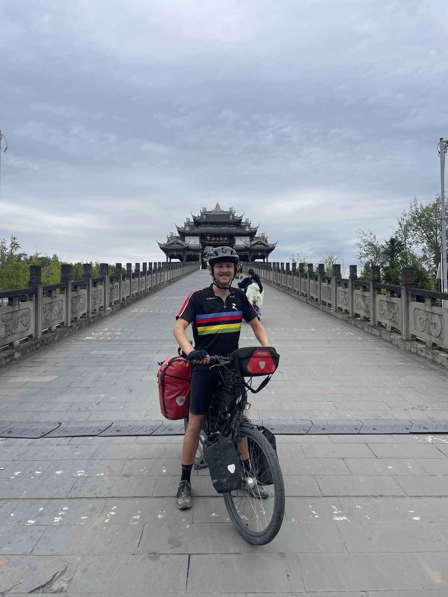 29. Wielertoerist in&nbsp;Sichuan